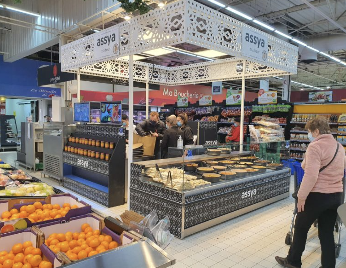 Stand Assya en supermarche, 2024